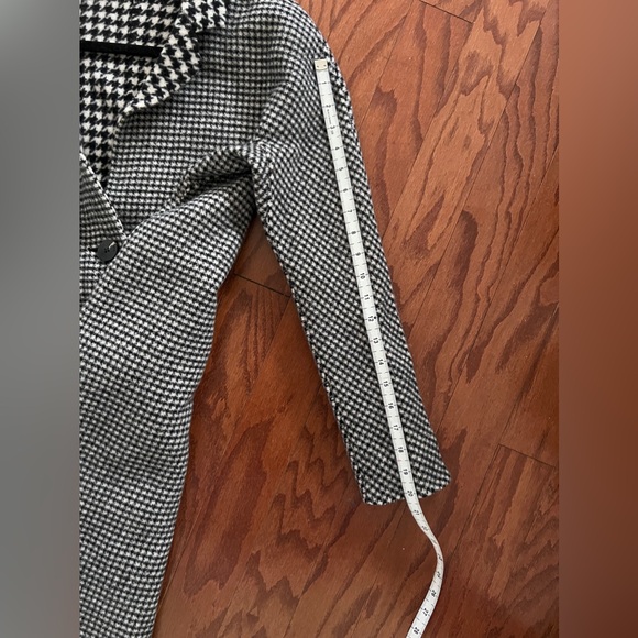 Reversible houndstooth cashmere wool coat - Picture 8 of 16